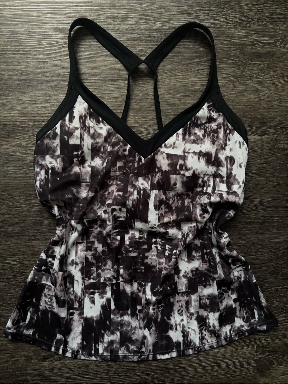 Nike Black & White Patterned Women's Camisole Tank - Strappy Racerback